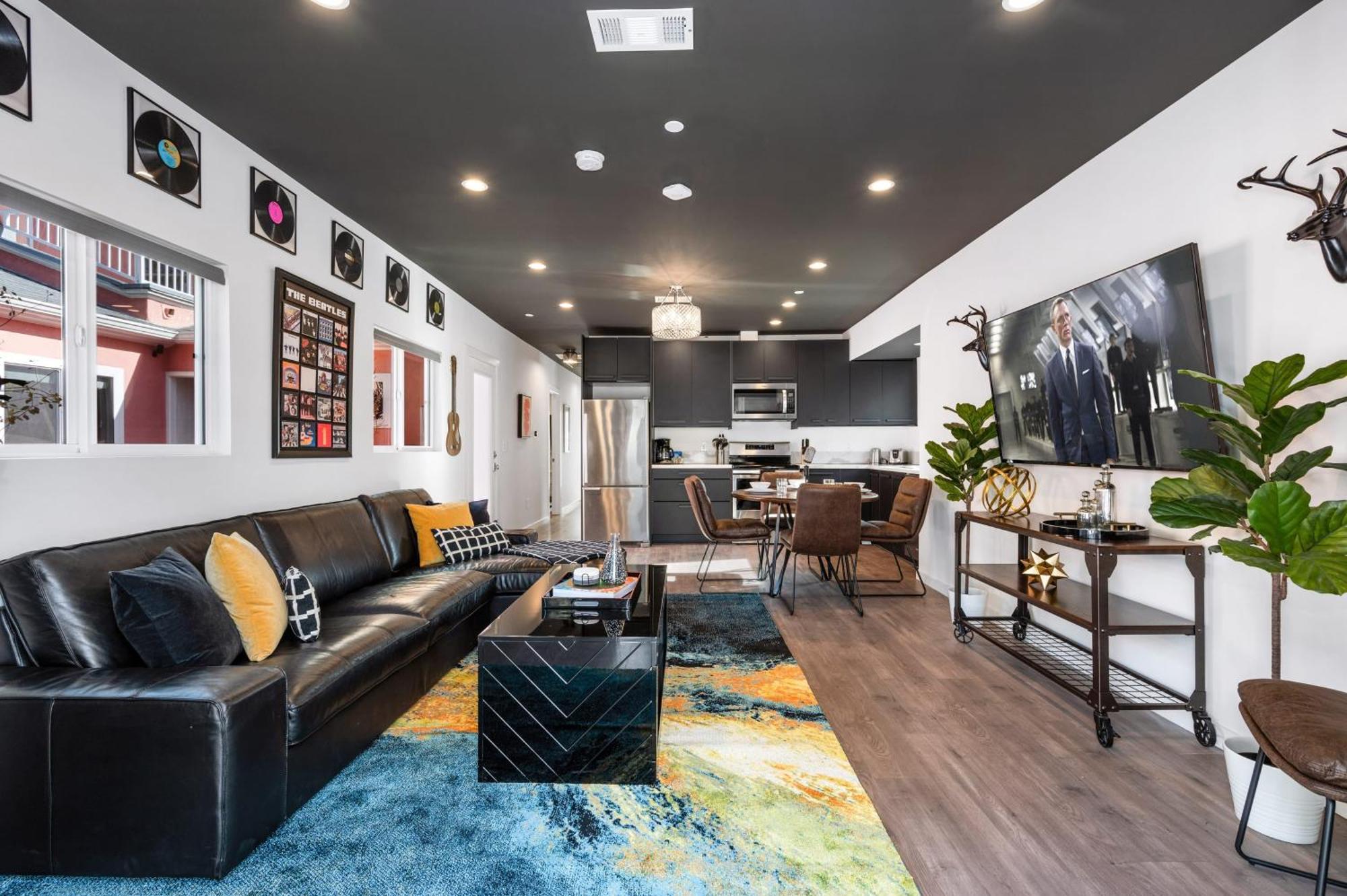 Rock N Roll By Avantstay Vibey Hollywood Retreat Steps To Attractions Los Angeles Dış mekan fotoğraf